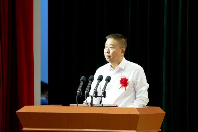 陈伟志董事长参加浙江省瑞安市教师节大会并作专题发言